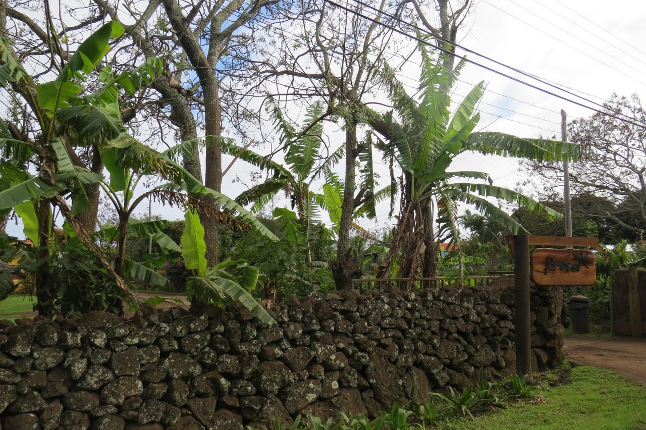 Peretei * Hanga Roa